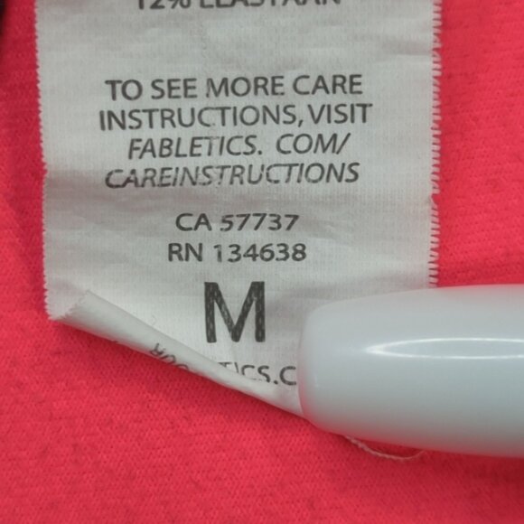 Fabletics Mid-Rise Capri Leggings M Black Pink Ombre Print - Picture 4 of 8